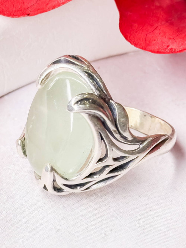 Серебряное кольцо